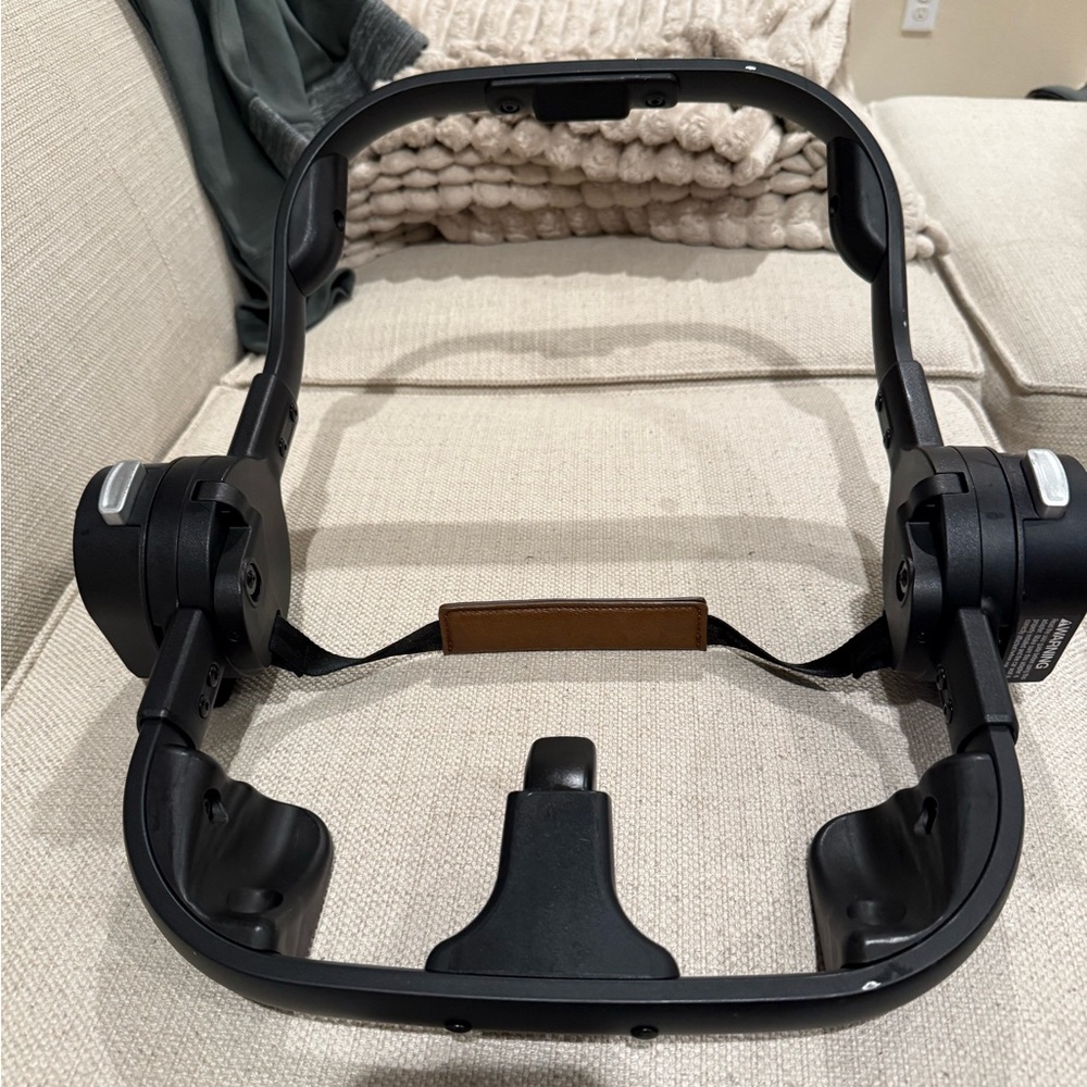 Nuna Triv stroller adapter for pipa car seats